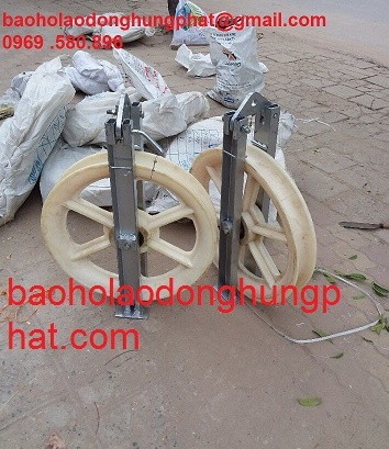 Pu ly nhựa 3 rãnh  320 x80 mm - giá rẻ  tại Hưng Thịnh Phát 
